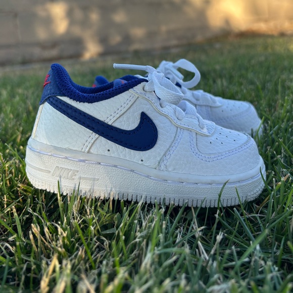 Nike Baby Air Force 1s - Picture 1 of 6